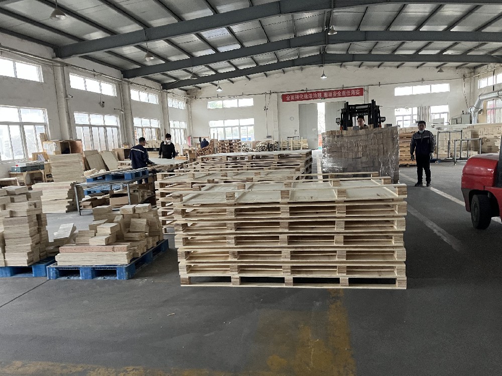 木托盤免熏蒸和木箱包裝為什么能贏得了各行業機械和產品包裝的信賴？